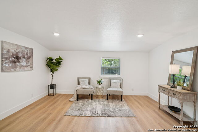 Image 16 of 40 For 6322 Dove Hill