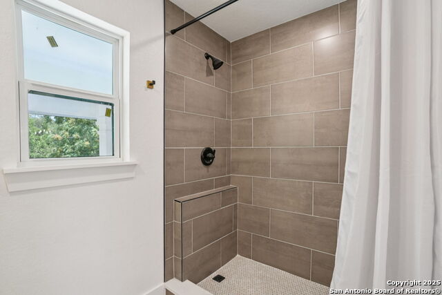 Image 29 of 40 For 6322 Dove Hill