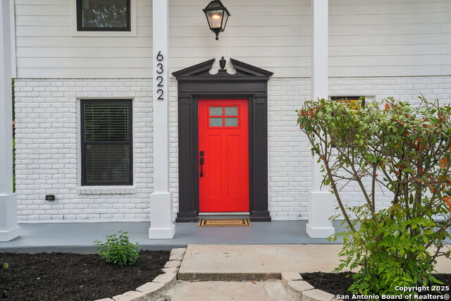 Image 3 of 40 For 6322 Dove Hill