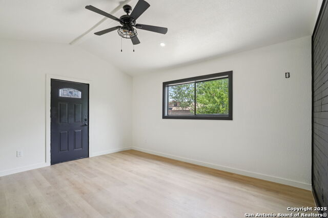 Image 38 of 40 For 6322 Dove Hill