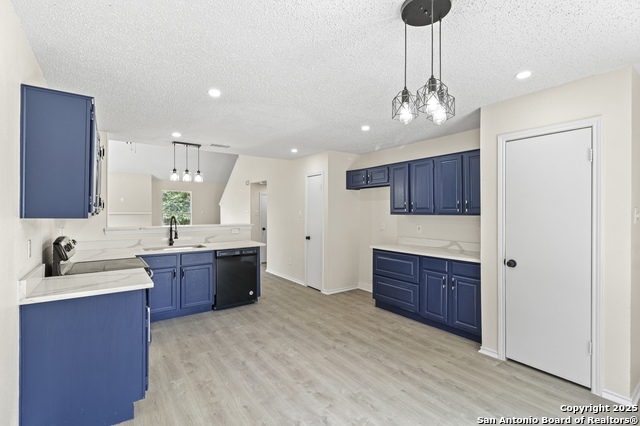 Image 15 of 41 For 6403 Gray  