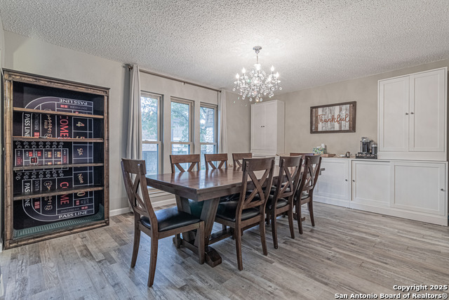 Image 8 of 44 For 6106 Vance Jackson  70