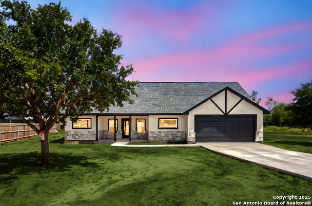 Image 2 of 46 For 185 Medium Meadow Dr E