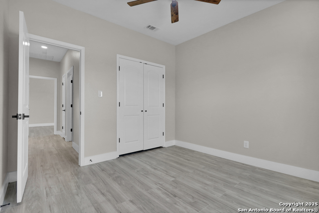 Image 38 of 46 For 185 Medium Meadow Dr E