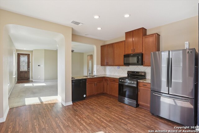 Image 13 of 32 For 15403 Delta Pt