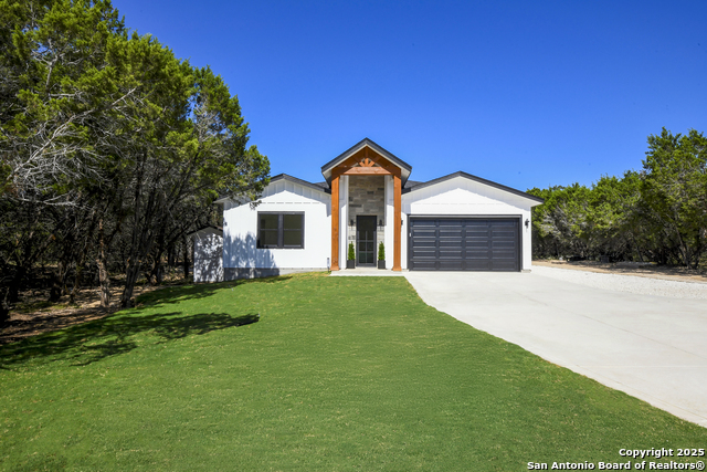 Details for 246 Mountain Creek, Boerne, TX 78006