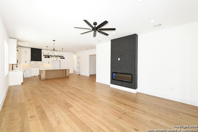 Image 10 of 23 For 246 Mountain Creek