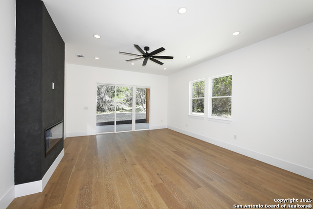 Image 12 of 23 For 246 Mountain Creek