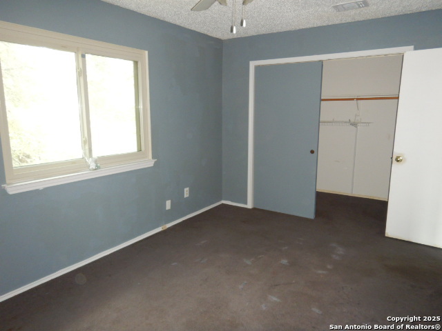 Image 19 of 42 For 2533 Montebello