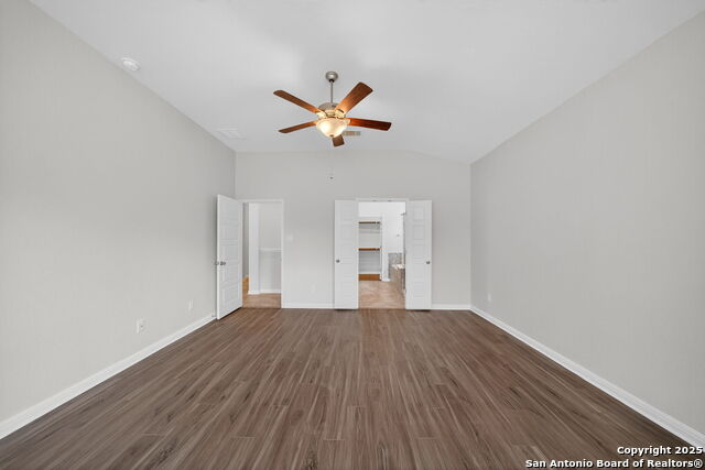 Listing photo id 14 for 10531 Tranquille