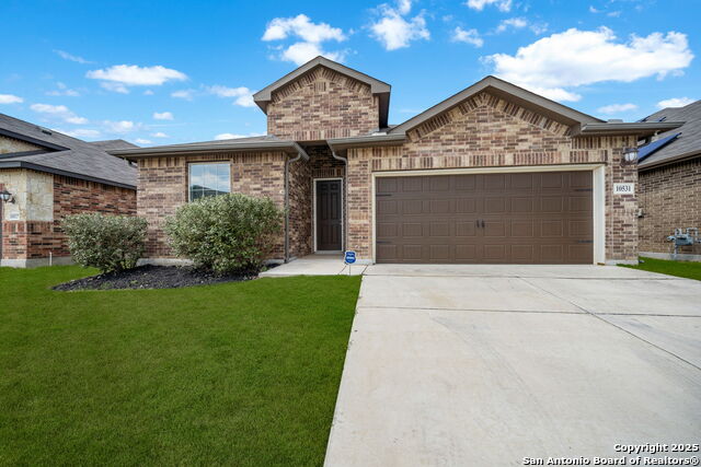 Listing photo id 0 for 10531 Tranquille