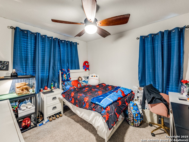 Listing photo id 12 for 10427 Beachball