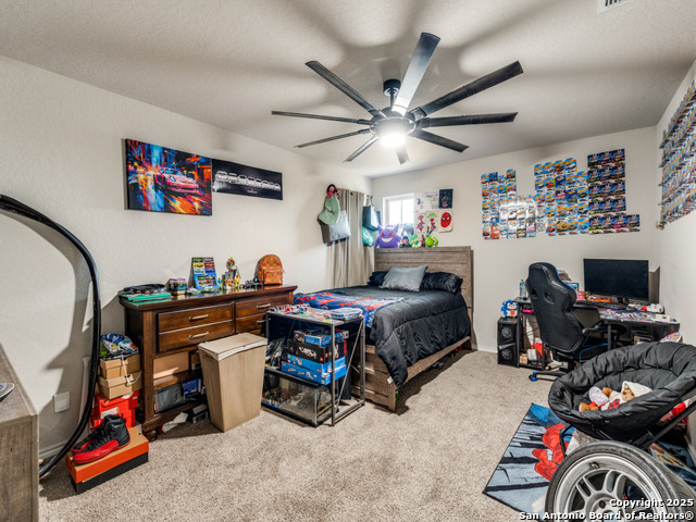 Listing photo id 15 for 10427 Beachball