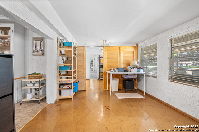 Listing photo id 28 for 31604 Rice