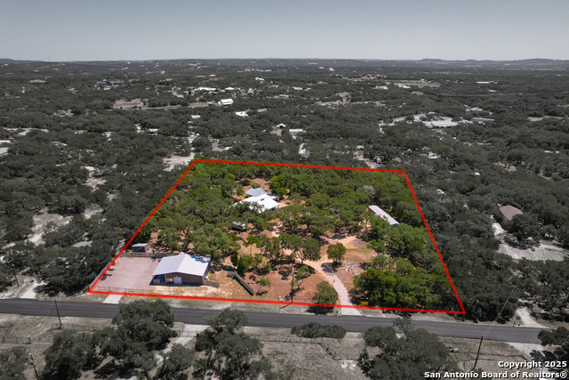 Listing photo id 76 for 31604 Rice