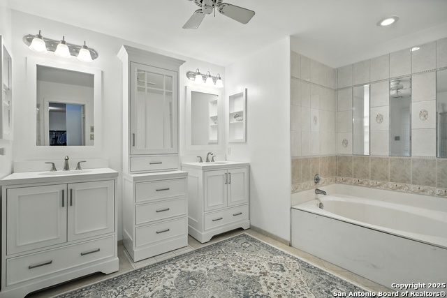 Listing photo id 20 for 16414 Bulverde Pt