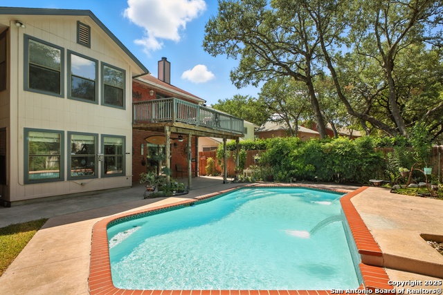 Listing photo id 36 for 16414 Bulverde Pt