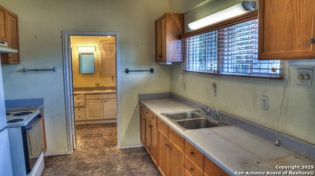 Image 5 of 72 For 227 Mitchell Ranch Road