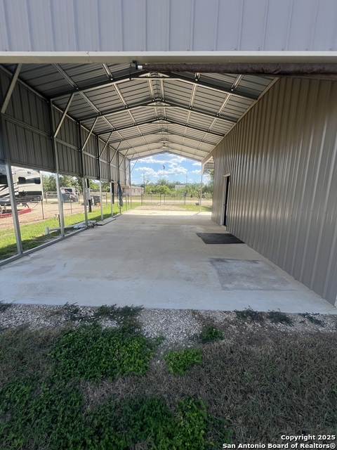 Image 12 of 16 For 545 Siesta  