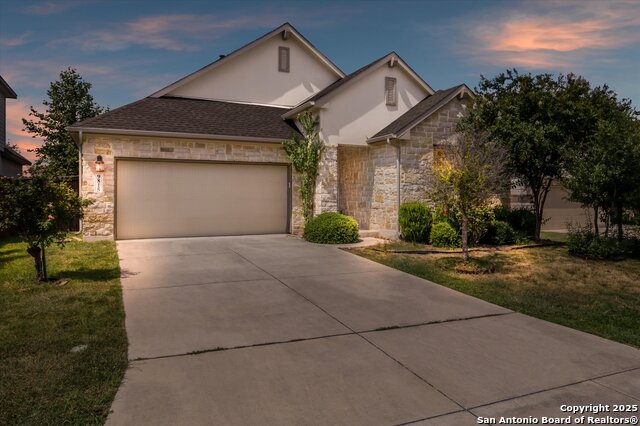 Listing photo id 1 for 9815 Catell  