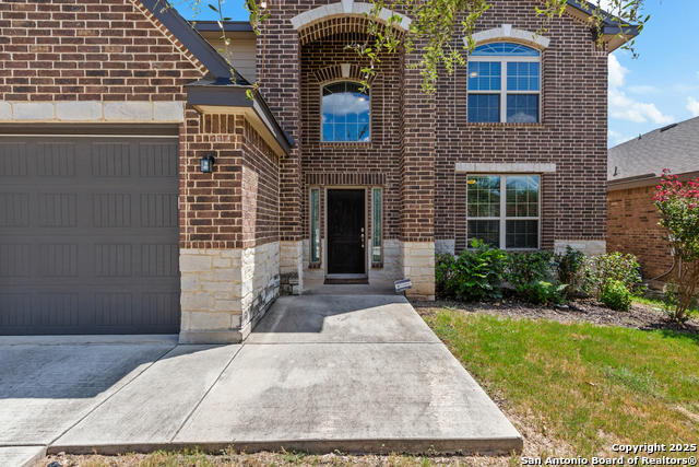 Image 3 of 31 For 27027 Oleander Chase