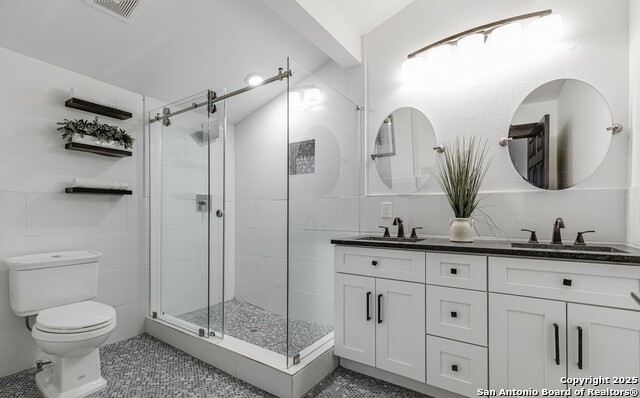 Image 16 of 36 For 139 Highland E