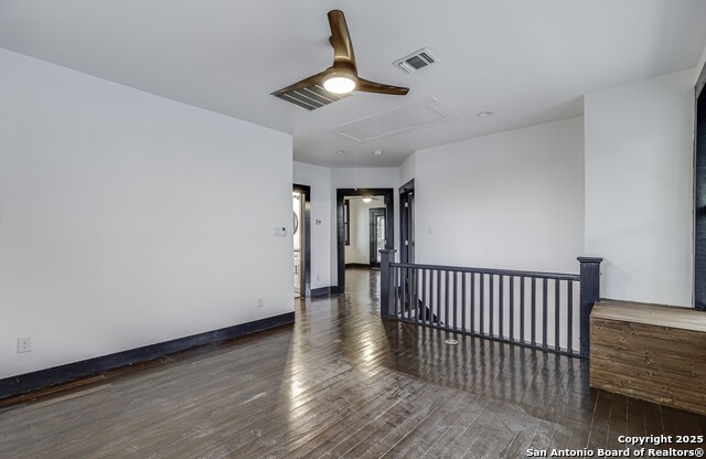 Image 20 of 36 For 139 Highland E