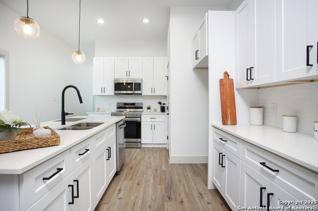 Image 10 of 35 For 321 Porter Street