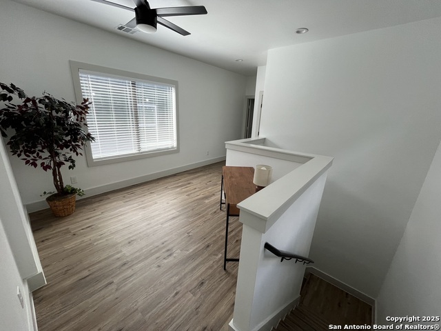 Image 23 of 35 For 321 Porter Street