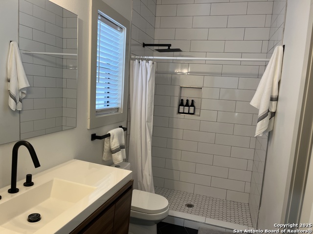 Image 31 of 35 For 321 Porter Street