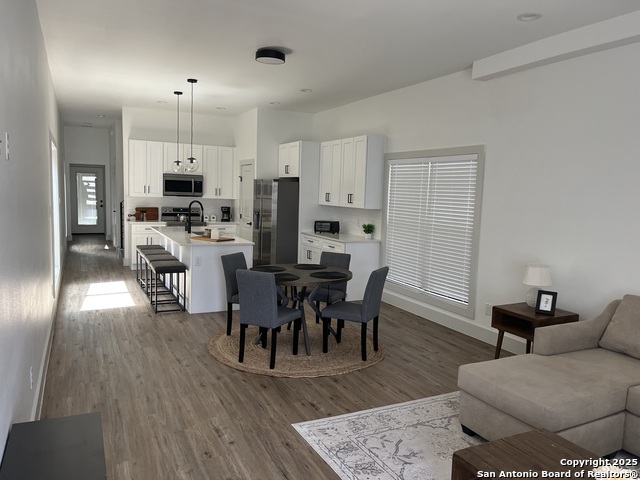 Image 5 of 35 For 321 Porter Street