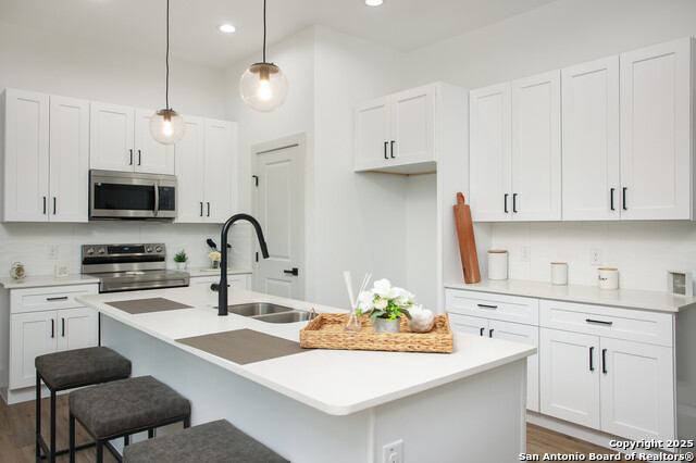 Image 8 of 35 For 321 Porter Street