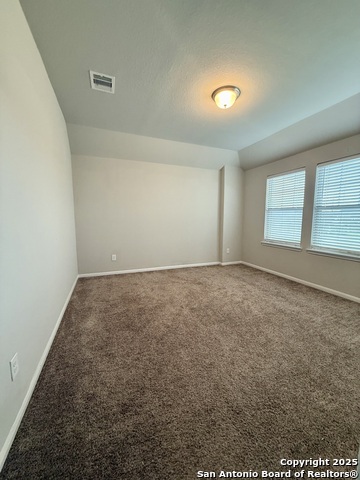 Listing photo id 10 for 24135 Noble Darcy