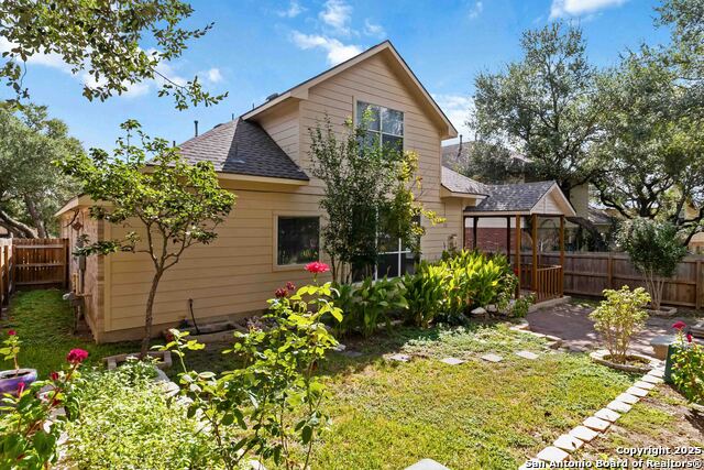 Image 28 of 33 For 23539 Enchanted Fall