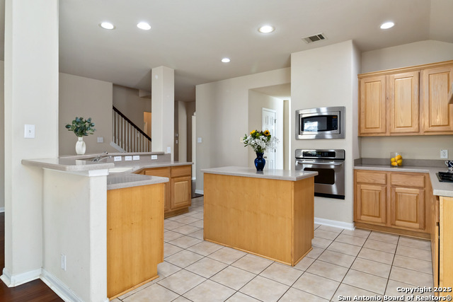 Image 7 of 33 For 23539 Enchanted Fall