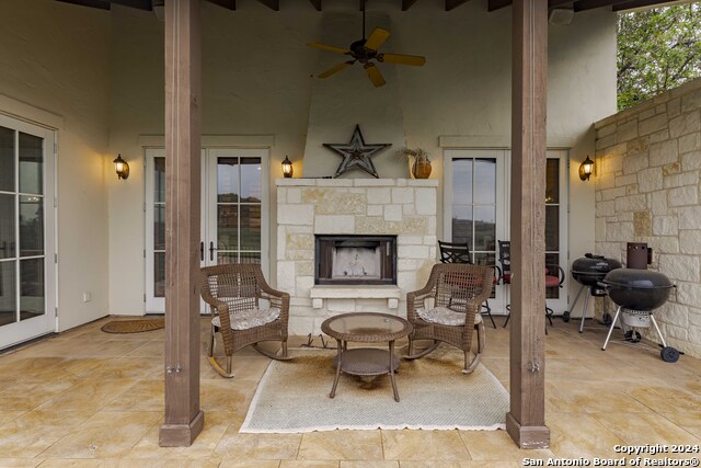 Listing photo id 20 for 3801-15 Club House Rd  15