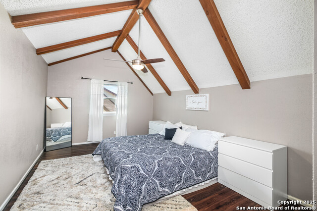 Image 18 of 30 For 6034 Royal Creek