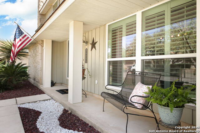 Image 3 of 30 For 6034 Royal Creek