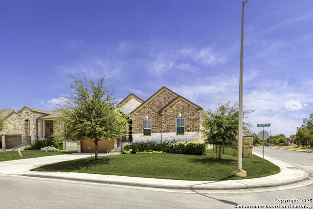 Details for 218 Sigel Ave, New Braunfels, TX 78132