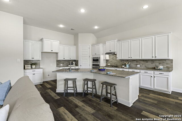 Image 9 of 32 For 218 Sigel Ave