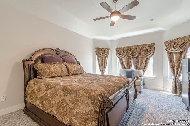 Listing photo id 15 for 2564 Ayers