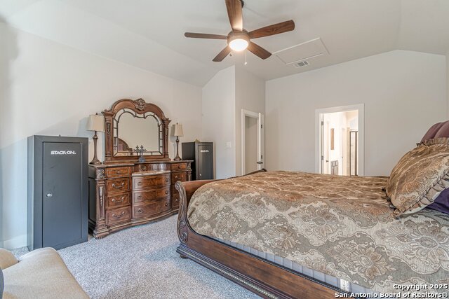 Listing photo id 18 for 2564 Ayers