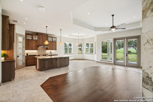 Image 7 of 30 For 411 George Dolson