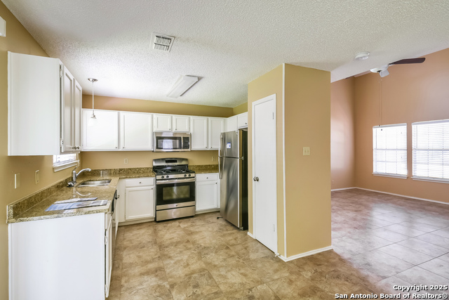 Image 6 of 17 For 7422 Pebblewood