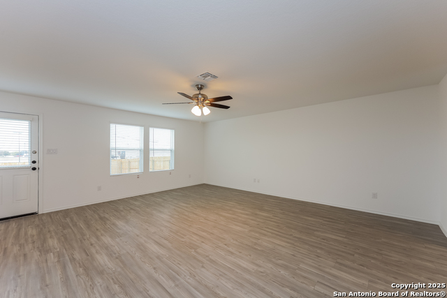 Image 2 of 17 For 1318 Kiskadee