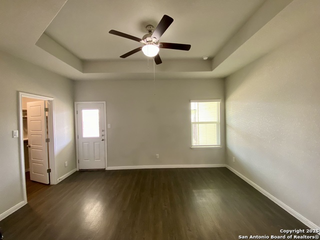 Image 10 of 14 For 612 Grayson Lane