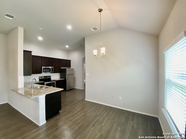 Image 3 of 12 For 3424 Scott Circle