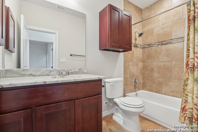 Listing photo id 27 for 138 Gable
