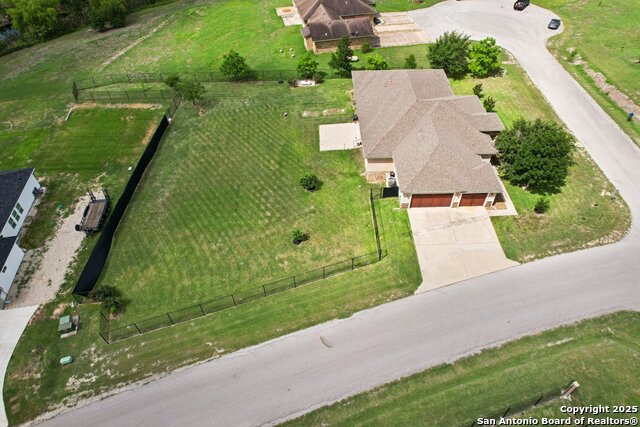 Listing photo id 46 for 138 Gable