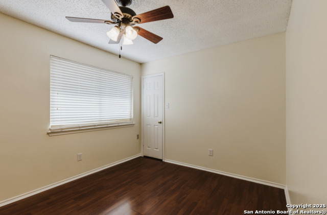 Image 17 of 21 For 7135 Sidbury